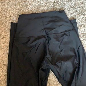 Lululemon shiny leggings - pant